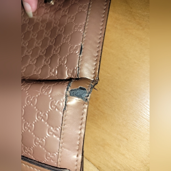FINAL PRICE GUCCI Wallet In Champagne Color Read Description - Picture 8 of 15
